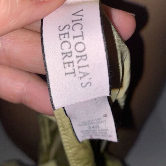 Victoria's Secret Women's Yellow Detachable Strap Plunge Push Up Bra Size 34B - Picture 7 of 8